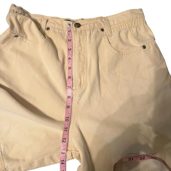 Vintage Gloria Vanderbilt Signature Label Yellow Shorts Size 8 - Picture 4 of 6
